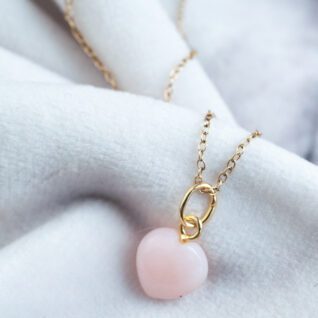 Pink opal, lyserød hjerte halskæde