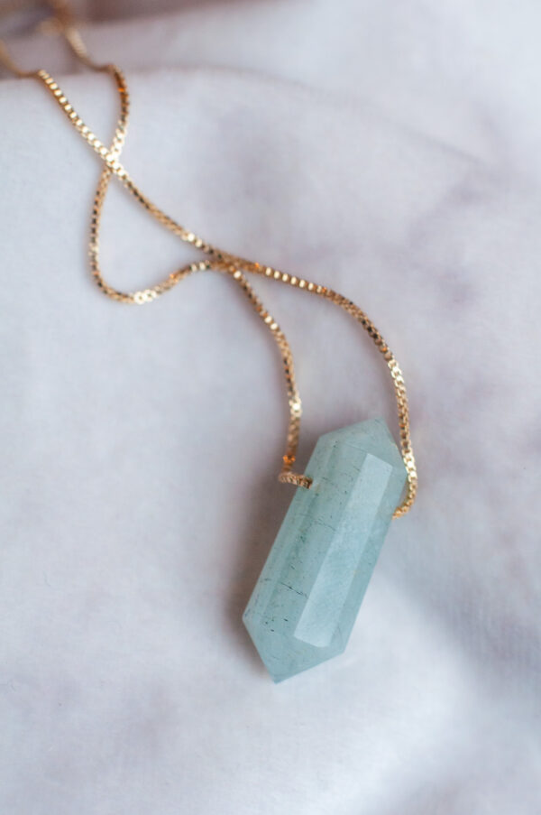Akvamarin halskæde, aquamarine halskæde, blå krystal, spirituelle smykker